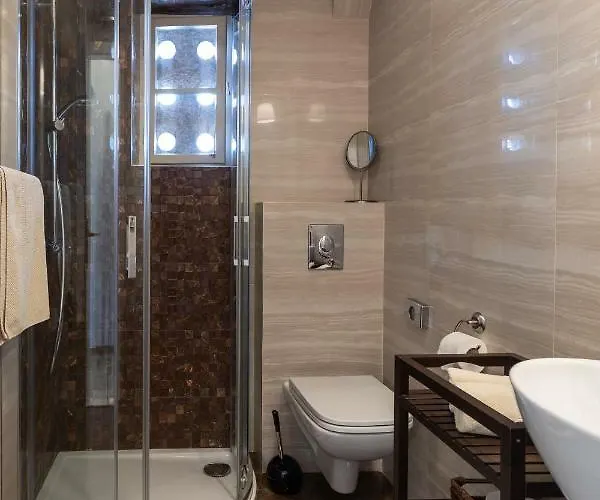 Apartament Ortenca *