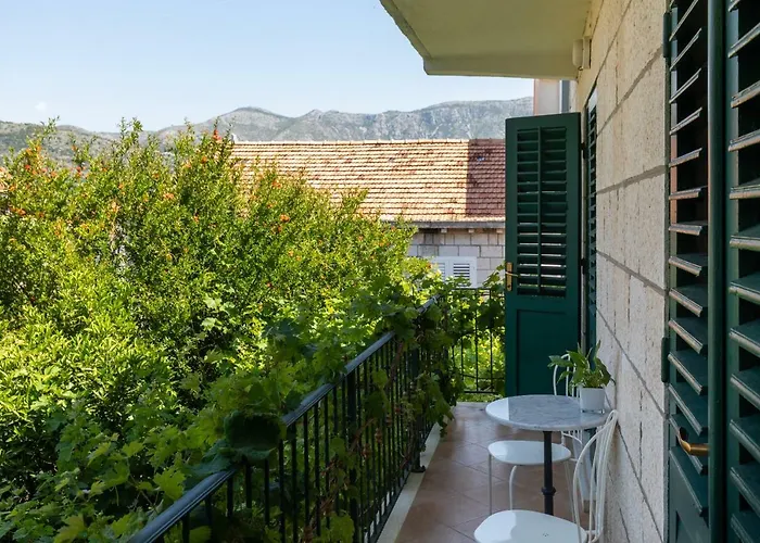 Ortenca Apartament *